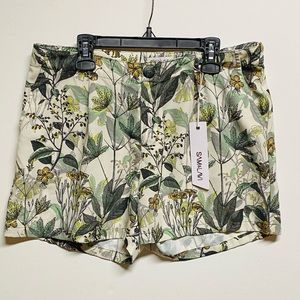 NWT Sam & Lavi Lydia Shorts SZ M
